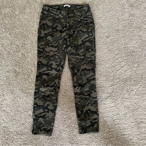 Kensie Camo Jeans